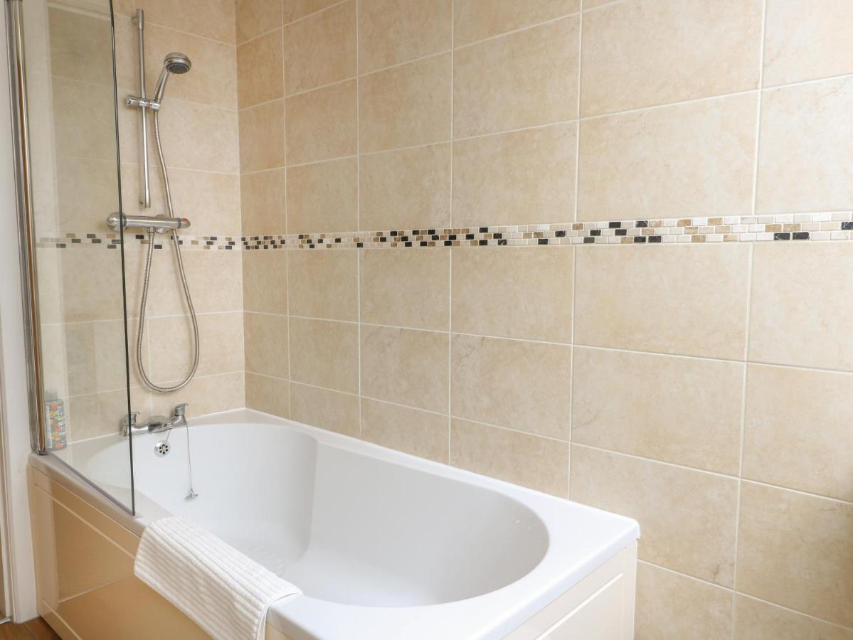 Drosgl Villa Llangefni Ngoại thất bức ảnh